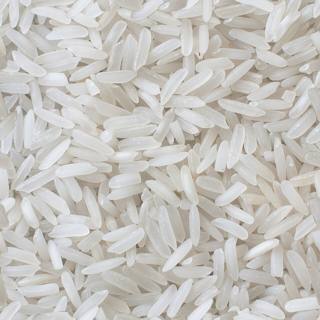 Uncooked white rice grains